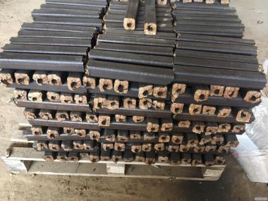 Продам топливные древесно-тырсовые брикеты Пини Кей из дуба